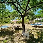 Mas Del Pi Bed & Breakfast Valderrobres