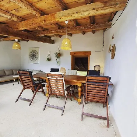Mas Del Pi Bed & Breakfast *
